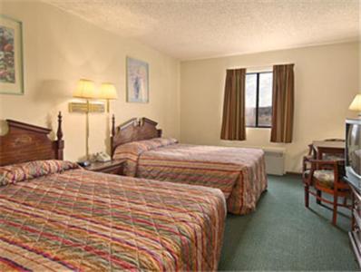 Super 8 By Wyndham Gallup Rom bilde